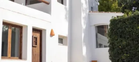 4 bedrooms Villa in Alicante, Spain No. 135757 4