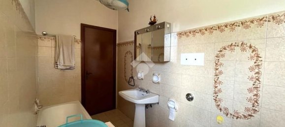 4غرفة شقة في Clusone, Italy رقم 116563 26