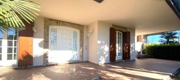 10-Zimmer Villa in Pontelongo, Italy, Nr. 221310 2