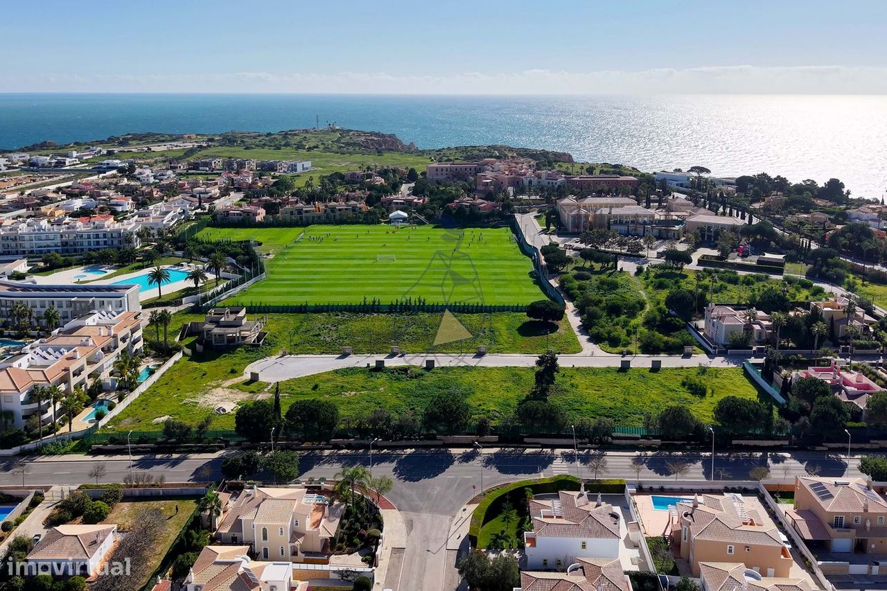 Terreno en Lagos, Portugal 1764 m² No. 72540