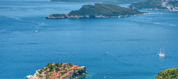 450m² Commercial property in Budva, Montenegro No. 5 12