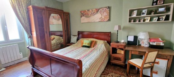 4 bedrooms Castles in Eymet, France No. 335423 11