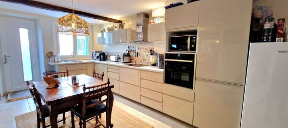 4 bedrooms Castles in Eymet, France No. 335423 2