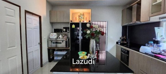 Кафе / ресторан с 4 спальнями в Паттайя, Таиланд № 15420 6