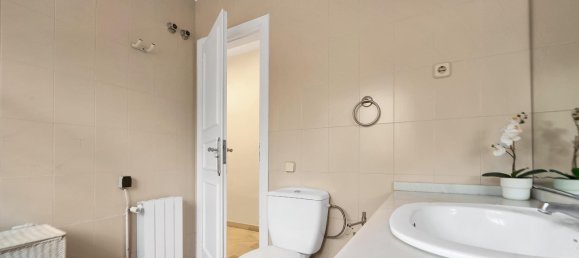 6 bedrooms Villa in Marbella, Spain No. 129892 16