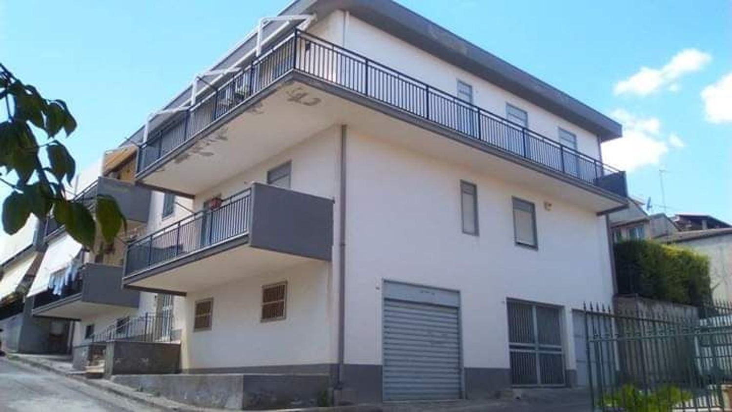 4-Zimmer Wohnung in Pietraperzia, Italy, Nr. 252204