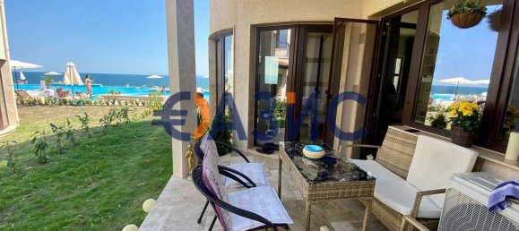 3 bedrooms House in Burgas, Bulgaria No. 980 6