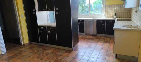 Casa de 4 dormitorios en Pompignan, France No. 192214 8