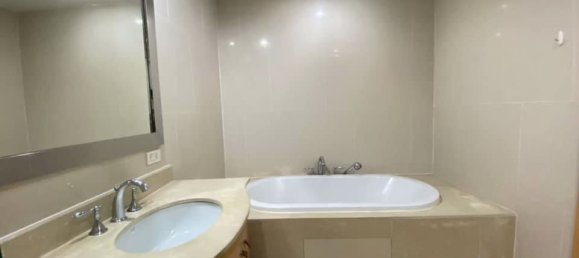 شقة 2 غرف نوم في Sathon, Thailand رقم 4596 6