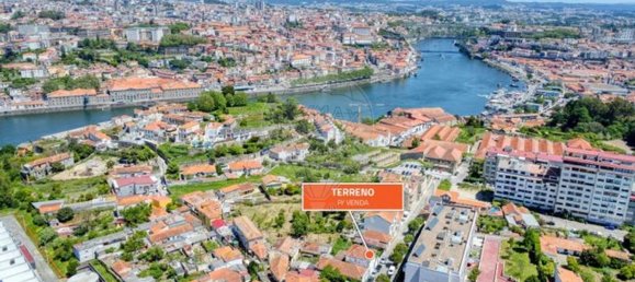 Terrain à Vila Nova de Gaia, Portugal 450m² No. 157830 25