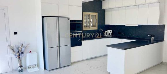 Вилла с 3 спальнями в Пейя, Кипр № 20460 4