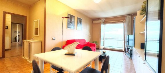 2 bedrooms Apartment in Rome, Italy No. 329419 3