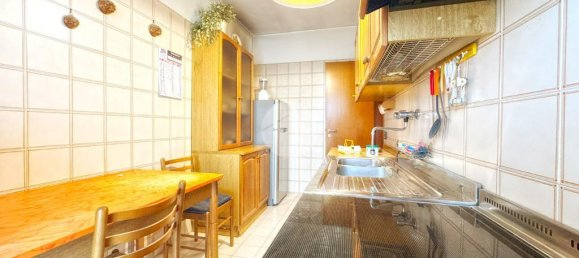 2 bedrooms Apartment in Rome, Italy No. 329419 9