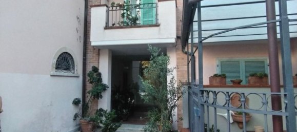 6 bedrooms Apartment in Carrara, Italy No. 347885 13