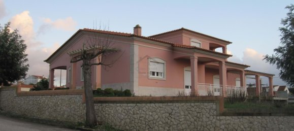 4 bedrooms Villa in Caldas da Rainha, Portugal No. 140552 18