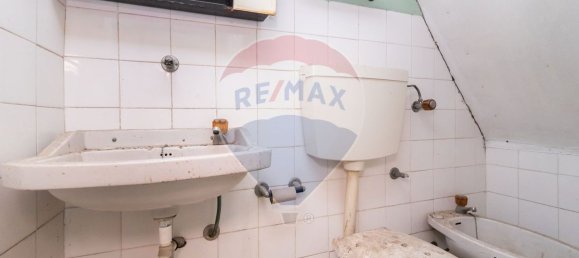 272m² Building in Setubal, Portugal No. 54460 24