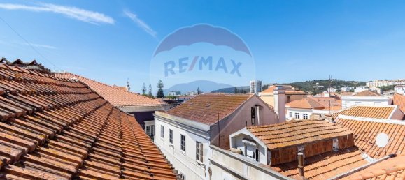 272m² Building in Setubal, Portugal No. 54460 29