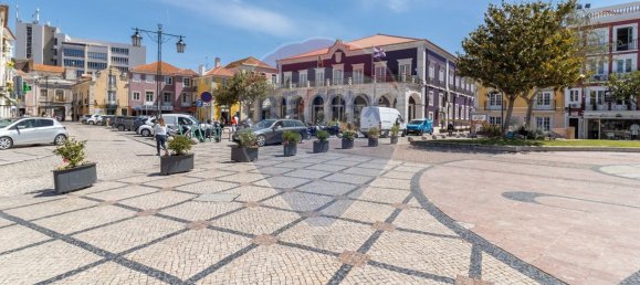 272m² Building in Setubal, Portugal No. 54460 38