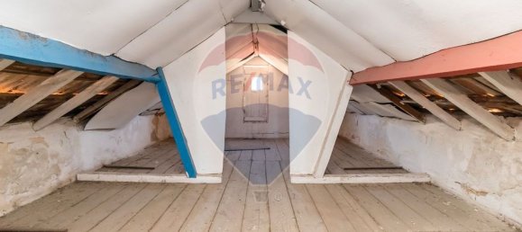 272m² Building in Setubal, Portugal No. 54460 27