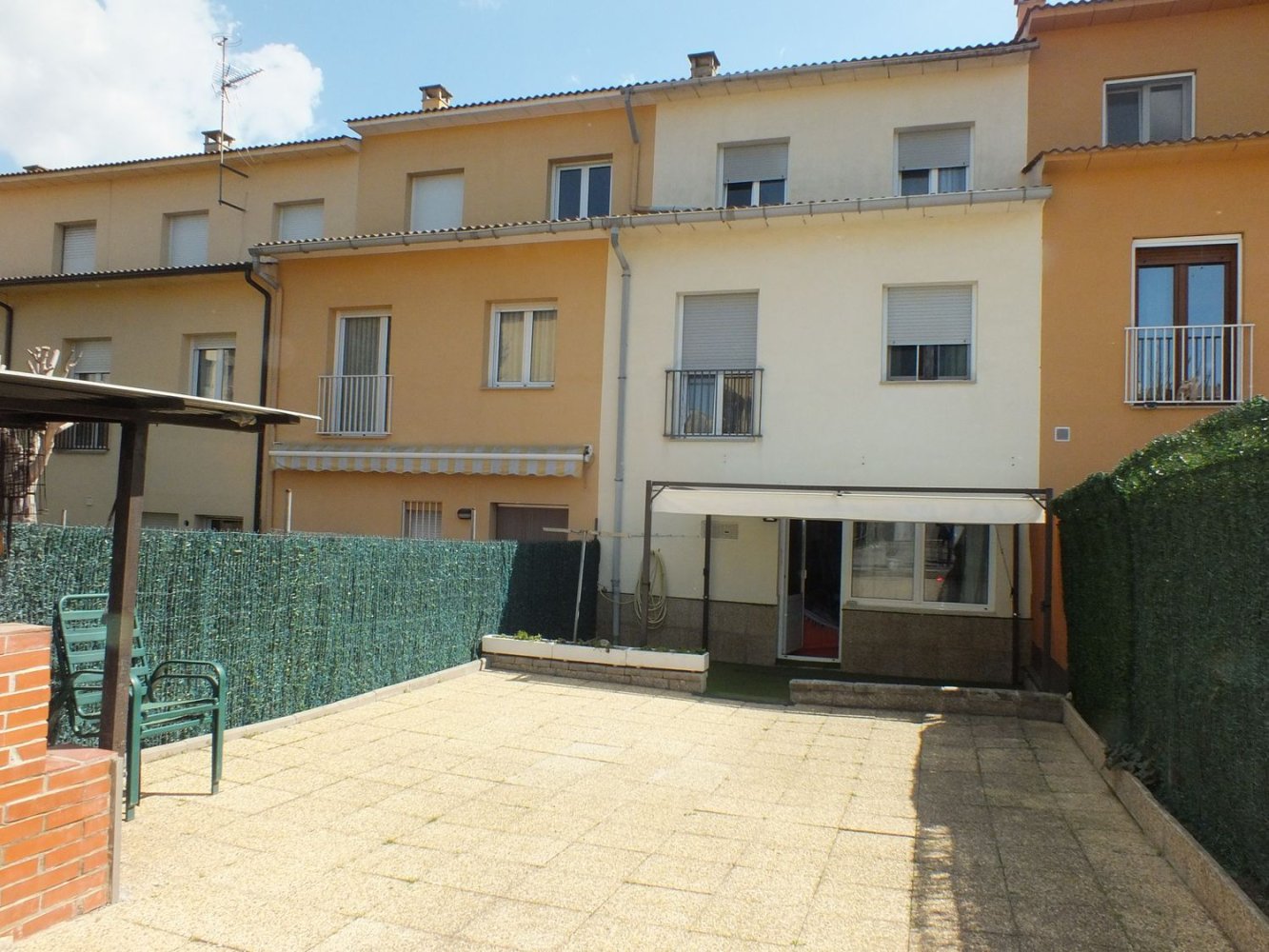 4 bedrooms House in Tona, Spain No. 143405