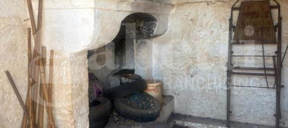 Grundstück in Ostuni, Italy 6500m², Nr. 344707 2