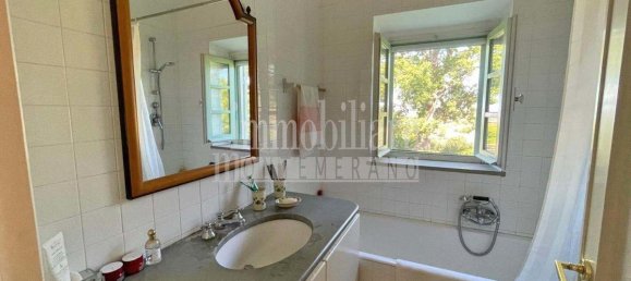 5 bedrooms House in Manciano, Italy No. 291157 13