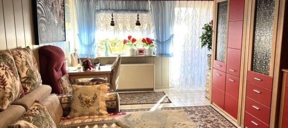 Studio in Esslingen, Germany No. 86316 9