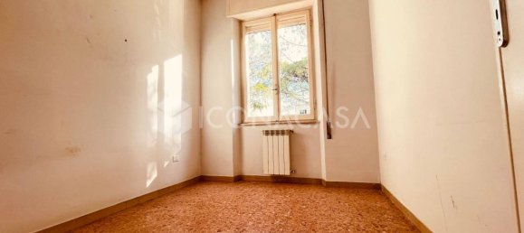 5 rooms Apartment in Pescara, Italy No. 28342 16