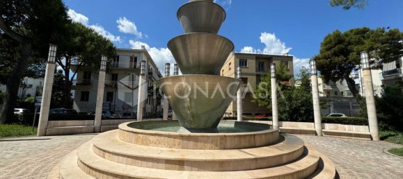 5 rooms Apartment in Pescara, Italy No. 28342 13