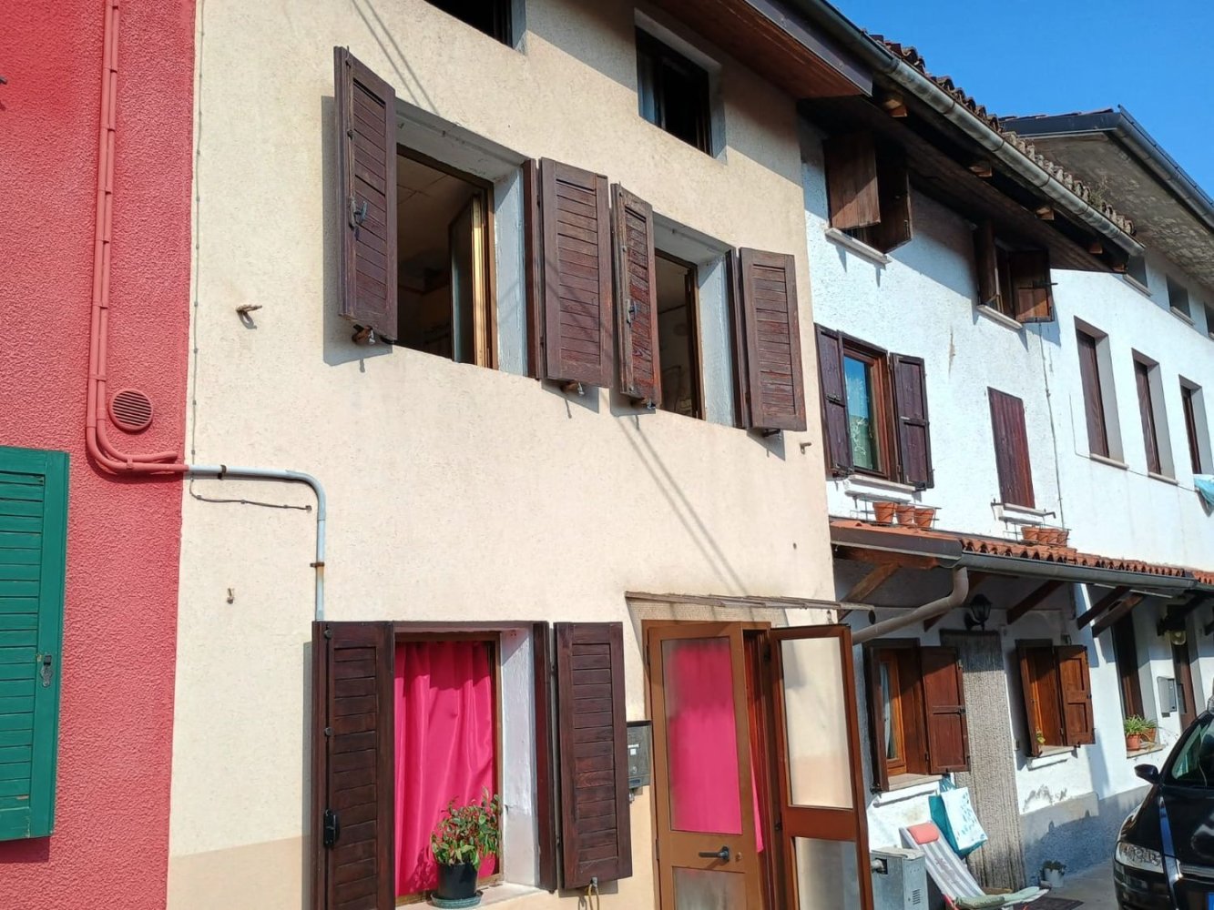 Дом с 3 спальнями в Торребельвичино, Италия № 373048