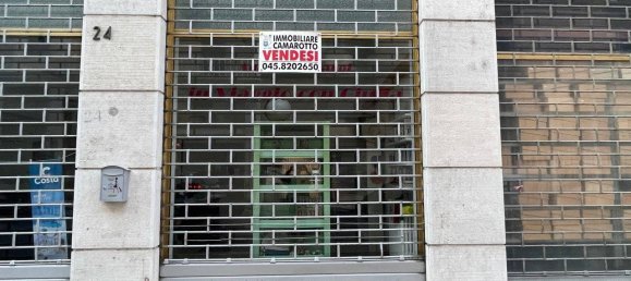 1 room Commercial property in Verona, Italy No. 176981 6