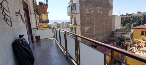 Apartamento de 3 habitaciónes en Messina, Italy No. 165638 7