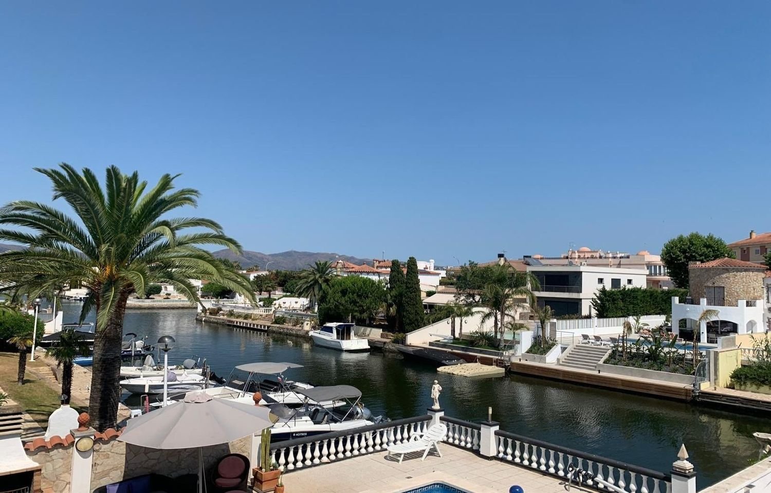 Casa de 2 dormitorios en Empuriabrava, Spain No. 146240