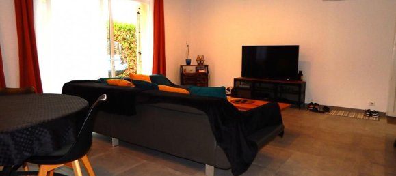 Casa de 3 dormitorios en Saran, France No. 250162 2