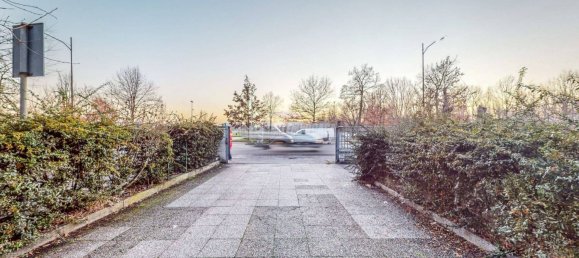 Квартира с 1 спальней в Модена, Италия № 267201 20