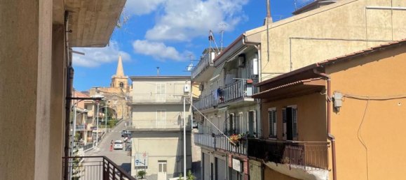 Edifício em Alcara Li Fusi, Italy 650 m² N.º 358121 26