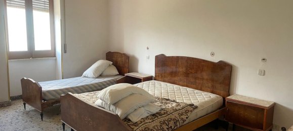 Edifício em Alcara Li Fusi, Italy 650 m² N.º 358121 16