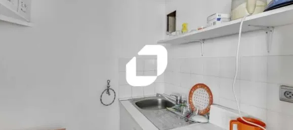 88m² Office in Issy-les-Moulineaux, France No. 302383 11