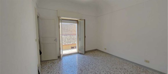 Casa de 10 habitaciónes en Ragusa, Italy No. 74759 7