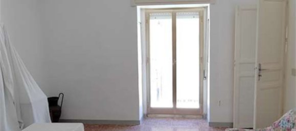 Casa de 10 habitaciónes en Ragusa, Italy No. 74759 12