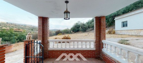 274m² Commercial property in Alcaucin, Spain No. 172173 41