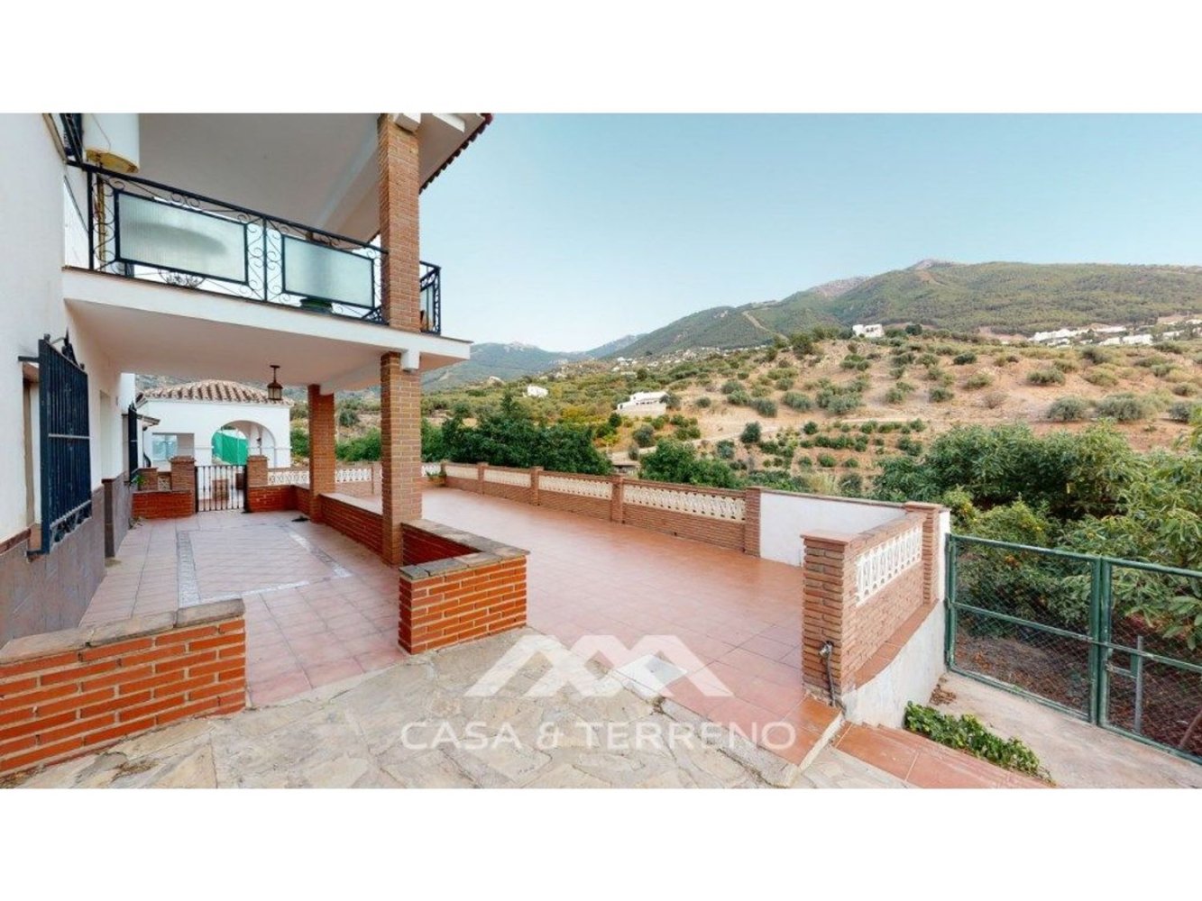 274m² Commercial property in Alcaucin, Spain No. 172173