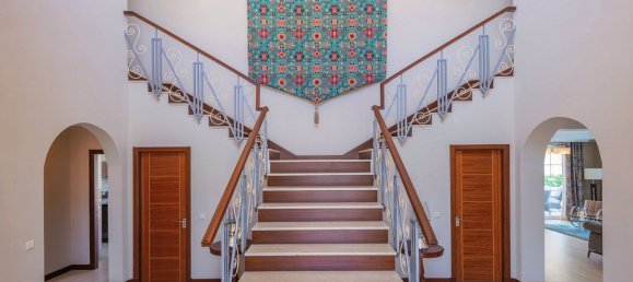 7 bedrooms Villa in Marbella Golden Mile, Spain No. 2973 15