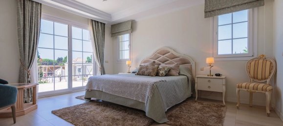 7 bedrooms Villa in Marbella Golden Mile, Spain No. 2973 12