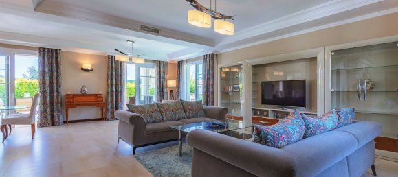 7 bedrooms Villa in Marbella Golden Mile, Spain No. 2973 22