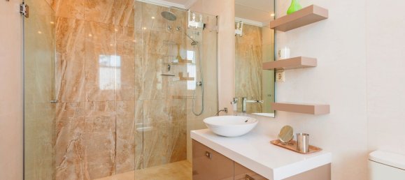 7 bedrooms Villa in Marbella Golden Mile, Spain No. 2973 6