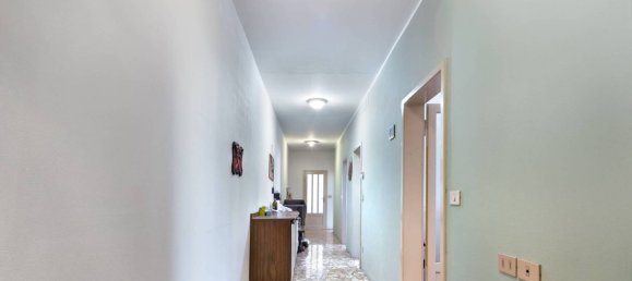 3 bedrooms Apartment in Bologna, Italy No. 349720 7