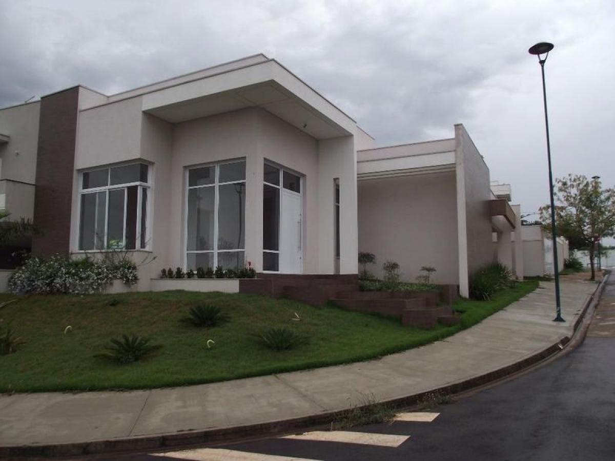 3 bedrooms House in Sao Paulo, Brazil No. 566612