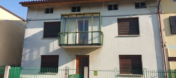 Casa de 5 habitaciónes en Gorizia, Italy No. 21239 2