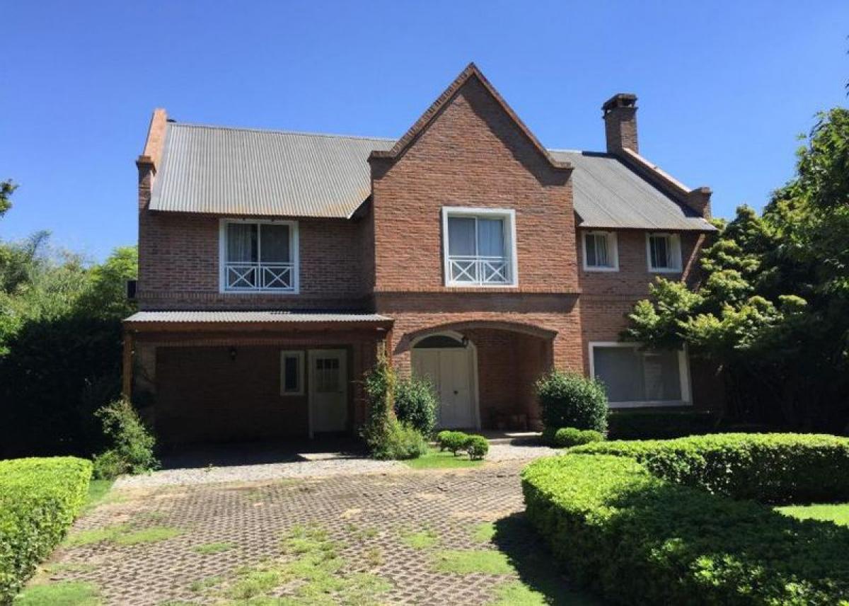 4 Schlafzimmer Haus in Malvinas Argentinas, Argentina, Nr. 9153